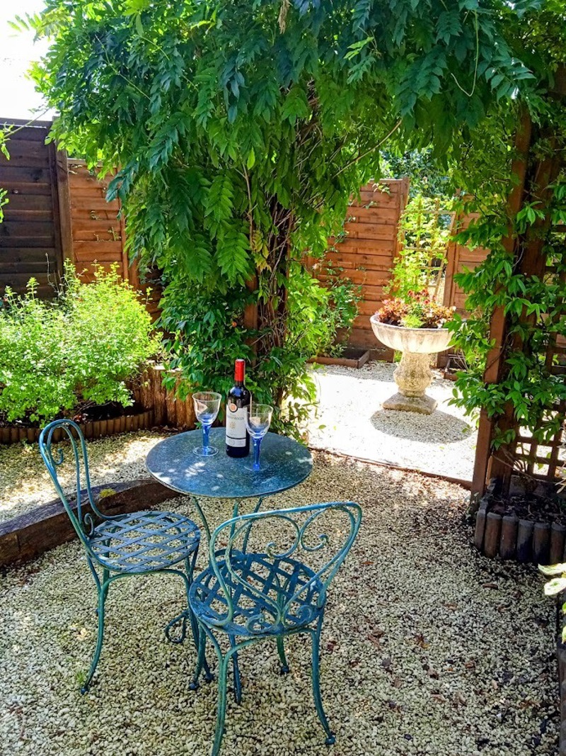 The secluded secret garden in the gite Beaux Souvenirs, Mialet, Dordogne