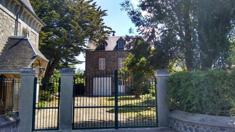 A Look at Historic Blainville-sur-Mer