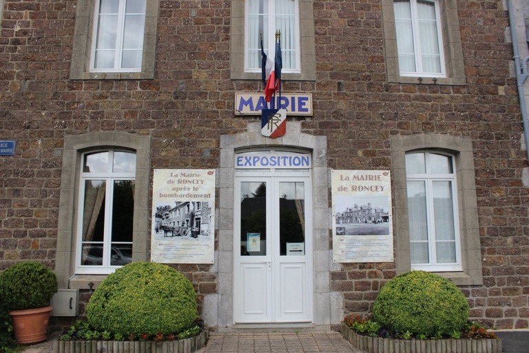 A Guided Walk Around Roncey