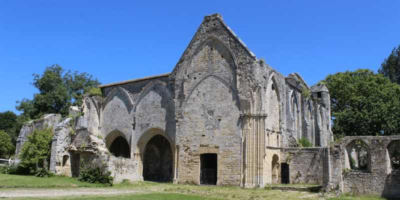 7 Historic Normandy Heritage Sites: Abbeys, Castles & Cathedrals
