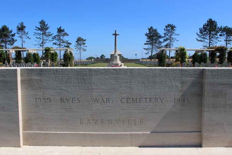 Ryes War Cemetery
