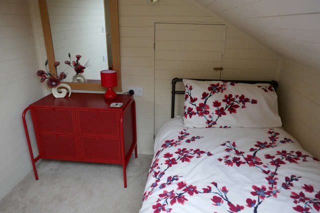 Comfortable single bedroom at Belle View Cottage Comfortable single bedroom at Belle View Cottage
