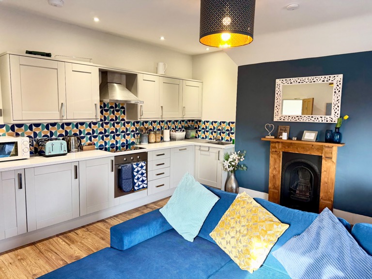 Holiday Apartment vs Hotel in Portsmouth: Why Self-Catering Wins for Families and Groups