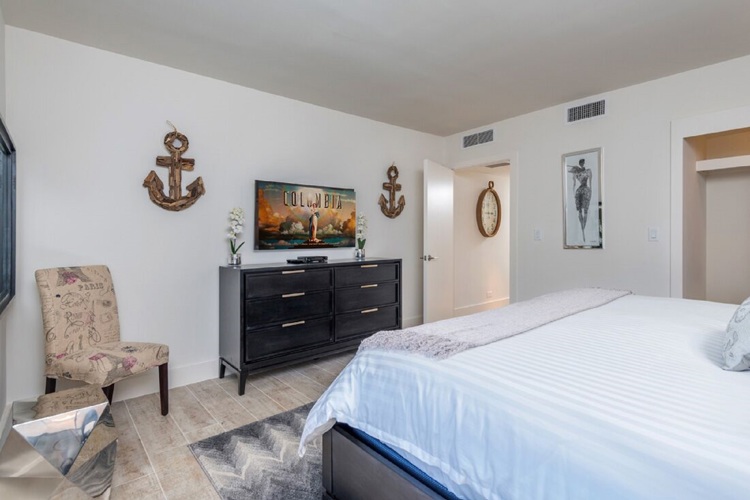 "Beautifully Furnished "
