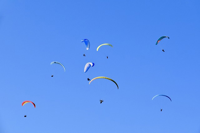 Paragliding