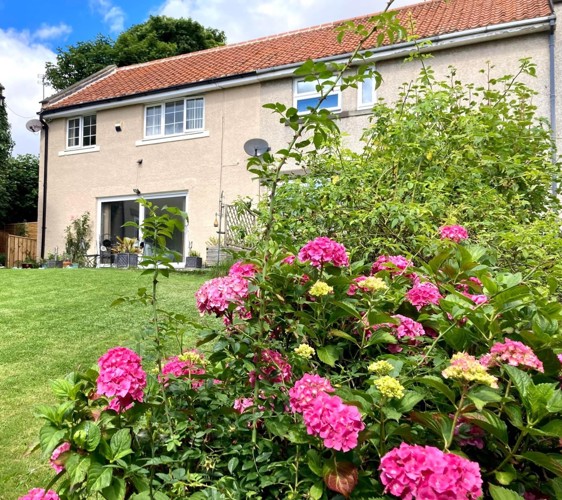 Image of the front of Moulton View Holiday Cottage
