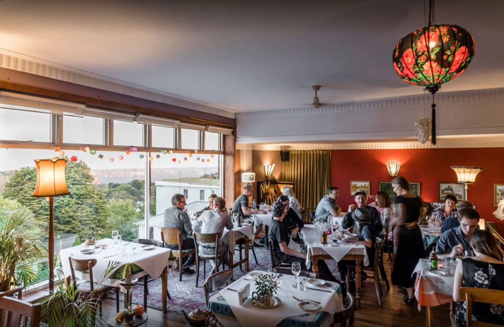 Pet Friendly Blue Mountains with Fireplace in Katoomba