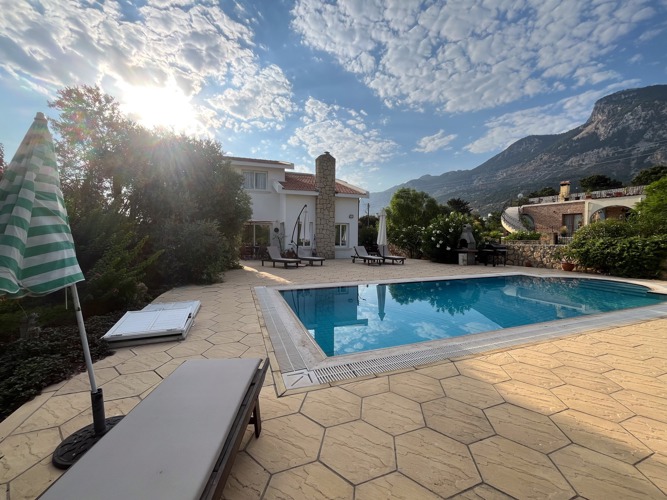 Private Villa Zeytin pool at sunrise