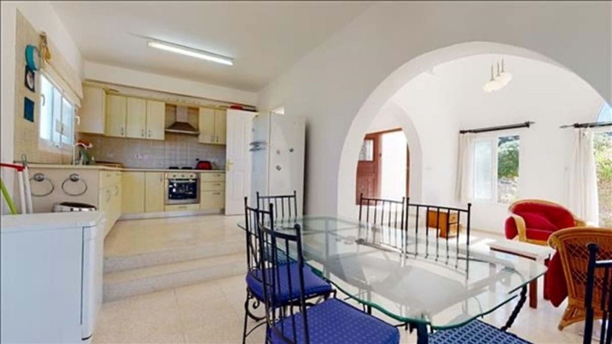 Fully equipped kitchen and dining space at Villa Zeytin