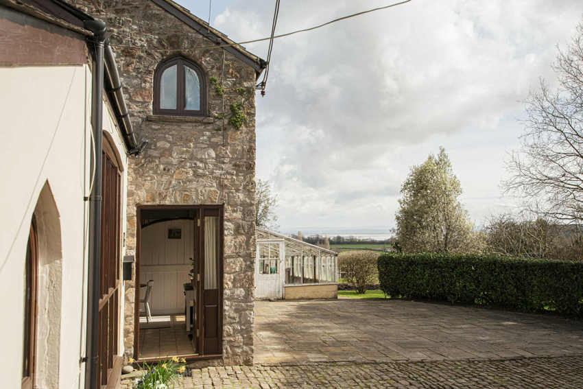 Wirewoods Coach House